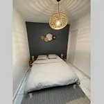 Le Petit Pelet - Centre Historique, Proche Halles De Niort, Port Boinot, Moulin Du Roc - 2 Mn Hyper Centre, Wifi Et Netflix